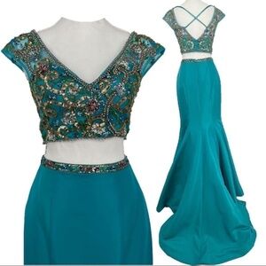 Sherri Hill Two piece prom gown Size 4